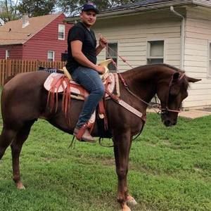 Meet your Posher, Daniel